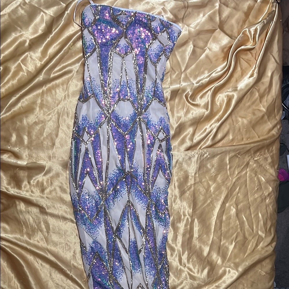 Elegant Sequin Strapless Dress